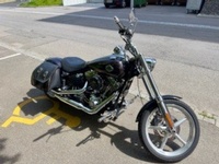 Fotografia 2: Harley-Davidson FXCWC Rocker C