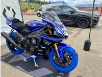 Bild 2: Yamaha YZF-R1 ABS