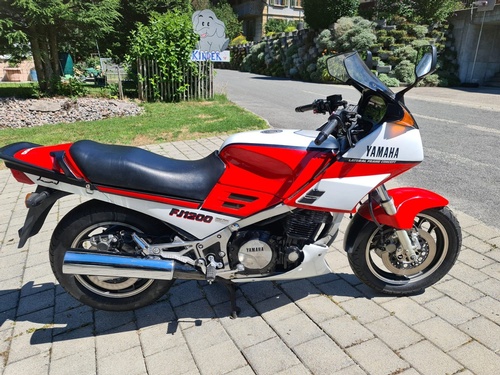 Yamaha FJ 1200