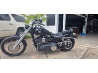 Fotografia 3: Harley-Davidson FXDWGI Dyna Wide Glide