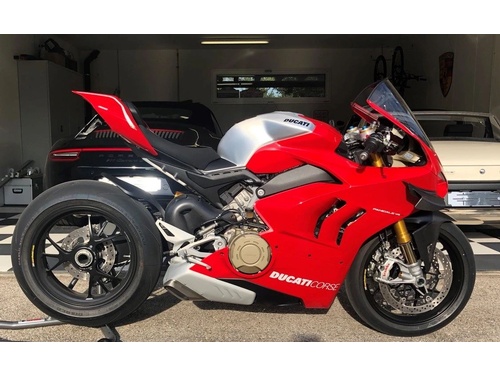 Ducati Panigale 998 V4 R