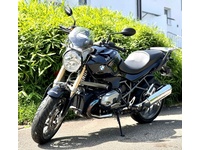 Fotografia 3: BMW R 1200 R ABS 90 Jahre