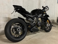 Image 7: Ducati Streetfighter V4S