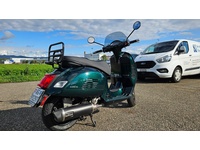 Bild 4: Piaggio Vespa GTS 300 HPE ABS/ASR