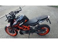 Bild 2: KTM 125 Duke