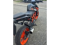 Bild 3: KTM 125 Duke