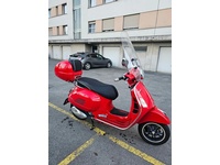 Image 3: Piaggio Vespa GTS 300 ABS