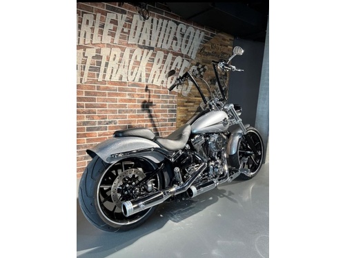 Harley-Davidson FXSB Breakout 103 ABS