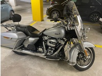 Bild 3: Harley Davidson FLHR Road King 107 ABS