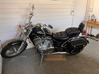 Bild 2: Suzuki VS 1400 GLP Intruder