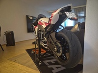 Bild 8: Honda CBR 1000 RR-R SP