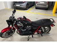 Bild 3: Triumph Bonneville 900 i T 100