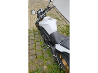 Bild 3: Yamaha FZ8 N ABS