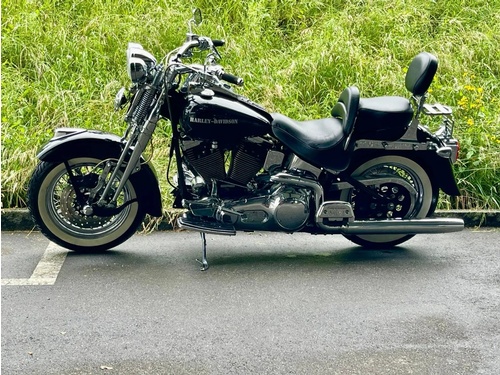 Harley-Davidson FLSTS Heritage Springer