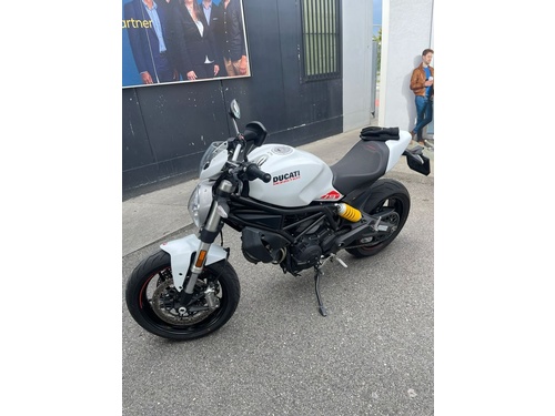 Ducati MONSTER 797