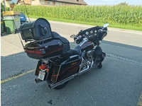 Bild 2: Harley-Davidson FLHTCUSE8 Electra Glide Ultra Classic CVO ABS