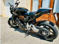 Bild 3: Honda CB 1000 R Swiss Limited Edition ABS