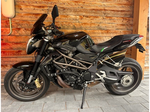 MV Agusta B4 Brutale 990 R