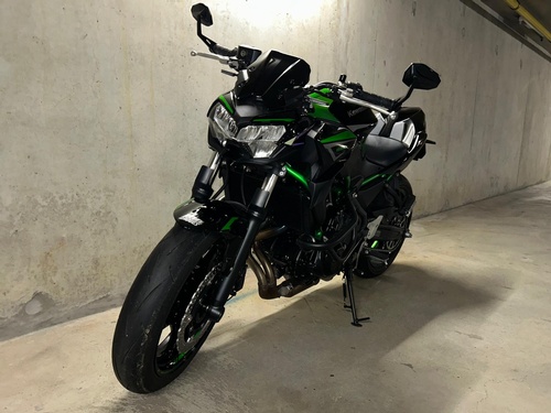Kawasaki Z 650 SE