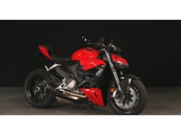 Bild 3: Ducati Streetfighter V2