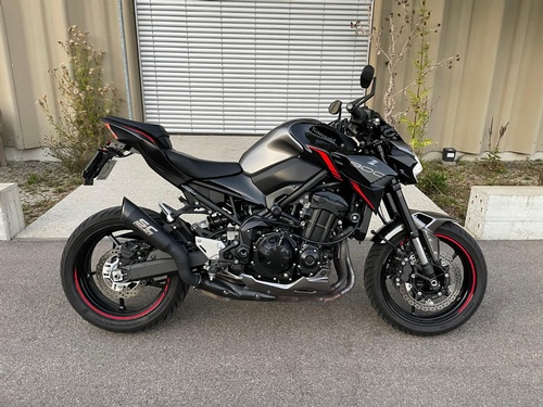 Kawasaki Z 900 (35kW)