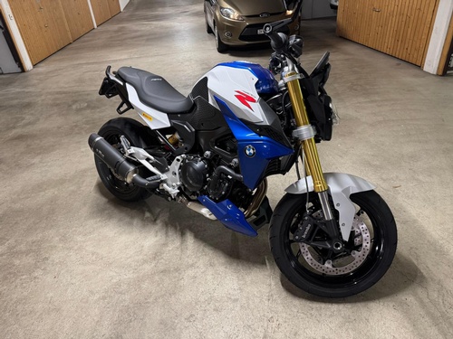 BMW F 900 R ABS