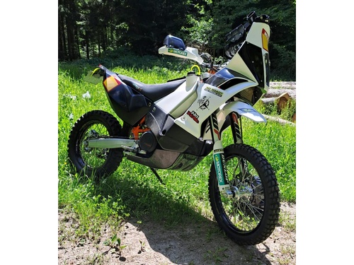 KTM 690 Enduro Rally