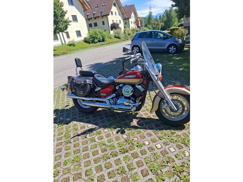 Yamaha XVS 650 A Drag Star Classic