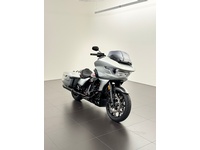 Bild 4: Harley-Davidson FLTRXSTSE Road Glide 121 CVO Bild 4: Harley-Davidson FLTRXSTSE Road Glide 121 CVO