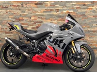 Bild 2: Suzuki GSX-R 1000 RA Bild 2: Suzuki GSX-R 1000 RA