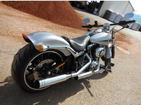 Bild 6: Harley-Davidson FXSB Breakout 103 ABS