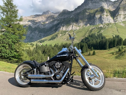 Harley-Davidson FXSTBI Night Train