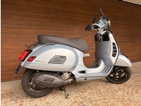 Bild 2: Piaggio Vespa GTS 300 Super Tech ABS