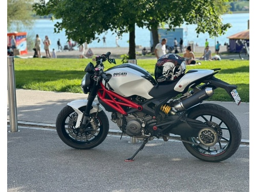 Ducati Monster 796M (25kW)