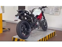 Bild 5: Ducati Monster 796M (25kW)