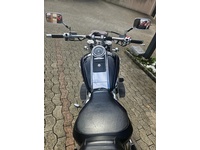 Bild 3: Suzuki C 1500 Intruder