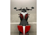 Bild 4: Ducati Streetfighter V2