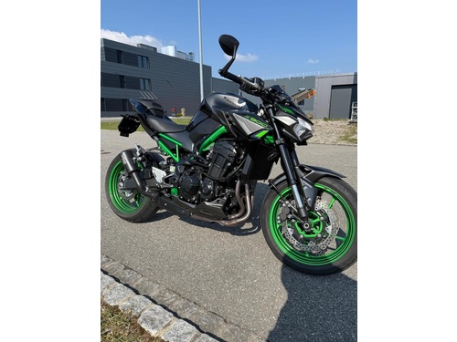Kawasaki Z 900 (35kW)