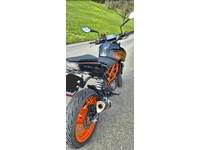 Bild 8: KTM 125 Duke Bild 8: KTM 125 Duke