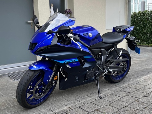 Yamaha YZF-R7 (35kW)