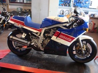 Bild 2: Suzuki GSX-R 750 RG