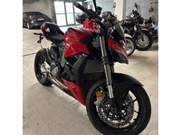 Bild 4: Ducati Streetfighter V2