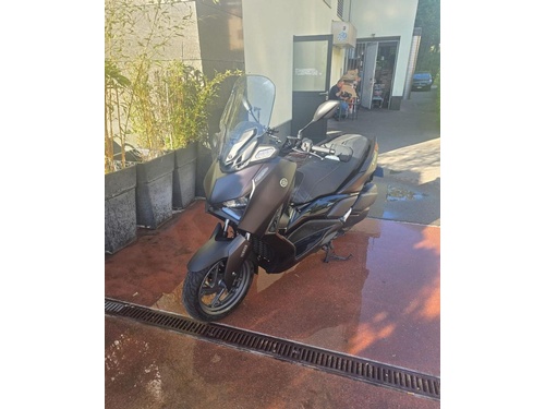 Yamaha X-Max 300 Tech Max