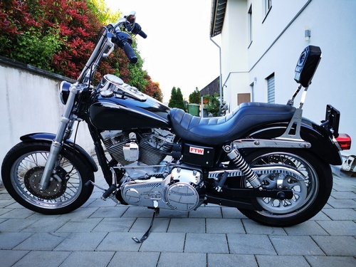 Harley-Davidson FXDC Dyna Super Glide Custom 1584