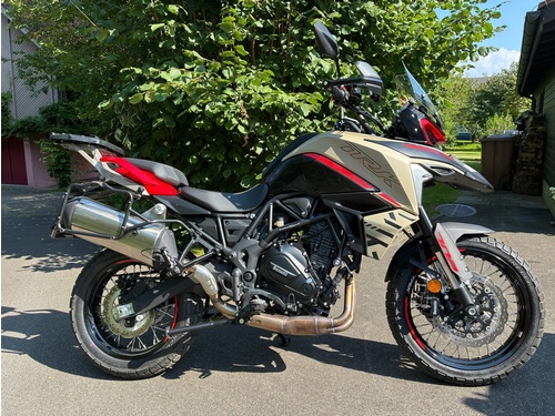 Benelli TRK 702 X