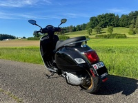 Bild 3: Piaggio Vespa GTS 300 HPE Super Tech ABS/ASR Bild 3: Piaggio Vespa GTS 300 HPE Super Tech ABS/ASR