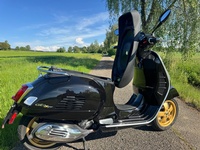 Bild 4: Piaggio Vespa GTS 300 HPE Super Tech ABS/ASR Bild 4: Piaggio Vespa GTS 300 HPE Super Tech ABS/ASR