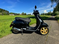 Bild 9: Piaggio Vespa GTS 300 HPE Super Tech ABS/ASR Bild 9: Piaggio Vespa GTS 300 HPE Super Tech ABS/ASR