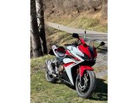 Bild 2: Honda CBR 500 RA ABS (35kW) Bild 2: Honda CBR 500 RA ABS (35kW)