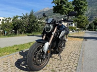 Bild 4: Honda CB 650 R ABS (35kW) Bild 4: Honda CB 650 R ABS (35kW)
